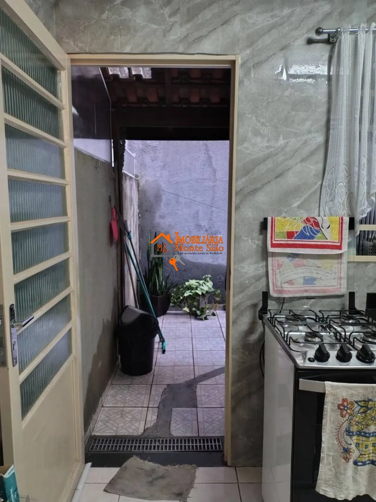 Imagem Sobrado com 2 dormitórios, 77 m² - venda por R$ 371.000,00 ou aluguel por R$ 2.902,00/mês - Jardim Adriana - Guarulhos/SP