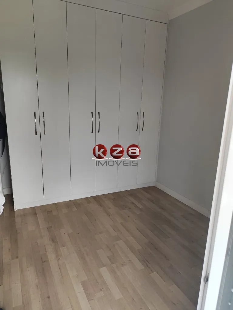 Imagem Imperdível! LInda Casa em condomínio na cidade de Valinhos-SP, : 3 quartos, 1 suíte, 2 salas, 2 banheiros, 2 vagas de garagem, 210m².