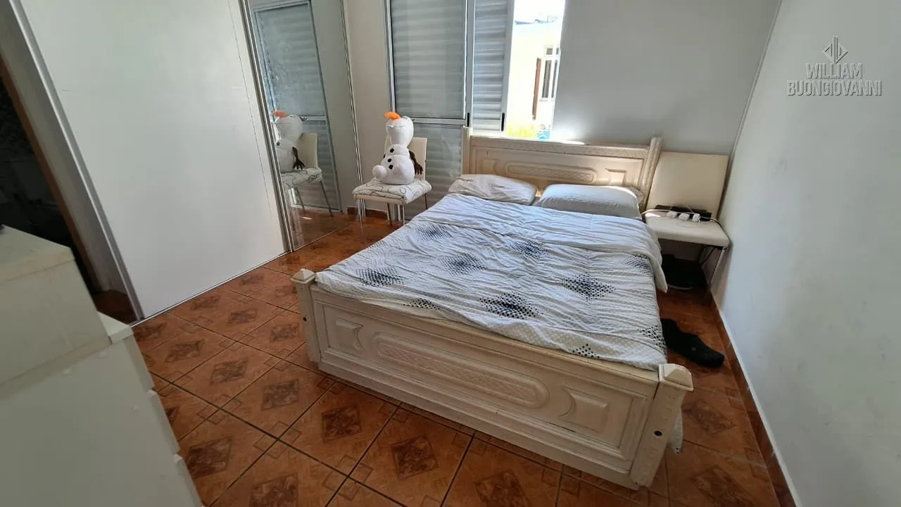 Imagem Sobrado 4 dormitórios com piscina em Mongaguá