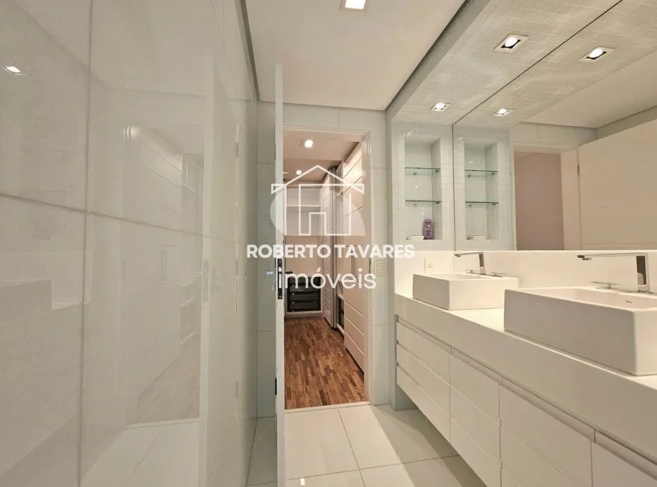 Imagem Apartamento de 2 quartos, 163m² no bairro Itaim Bibi, em São Paulo