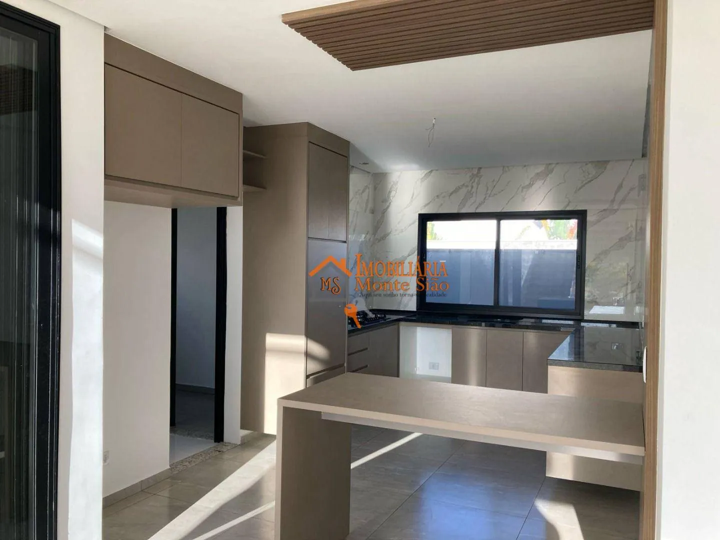 Imagem Sobrado com 4 dormitórios à venda, 342 m² por R$ 2.770.000,00 - Jardim São Pedro - Mogi das Cruzes/SP