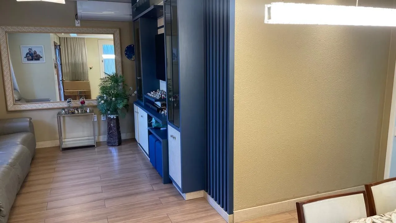 Imagem Casa térrea com 2 suítes com amplo pátio,