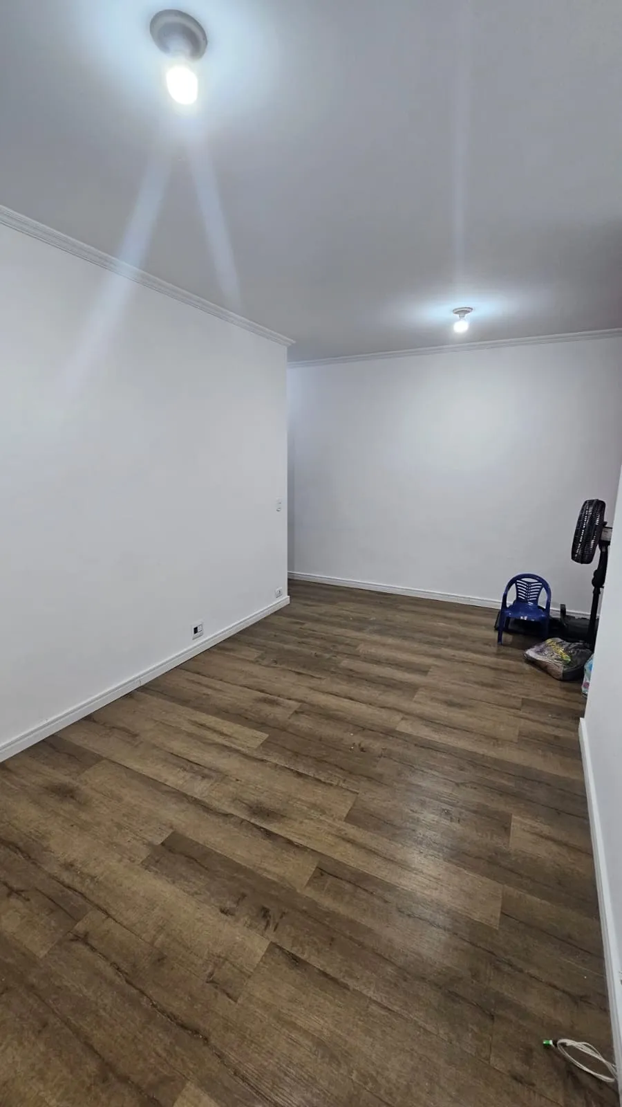 Imagem VENDO LINDO APTO DE 02 DORMIRÓRIOS NO CONJUNTO RESIDENCIAL INGAÍ - SP!
