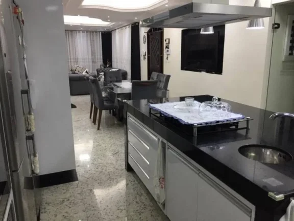 Imagem A casa mais bonita do bairro!!!!!!!!
