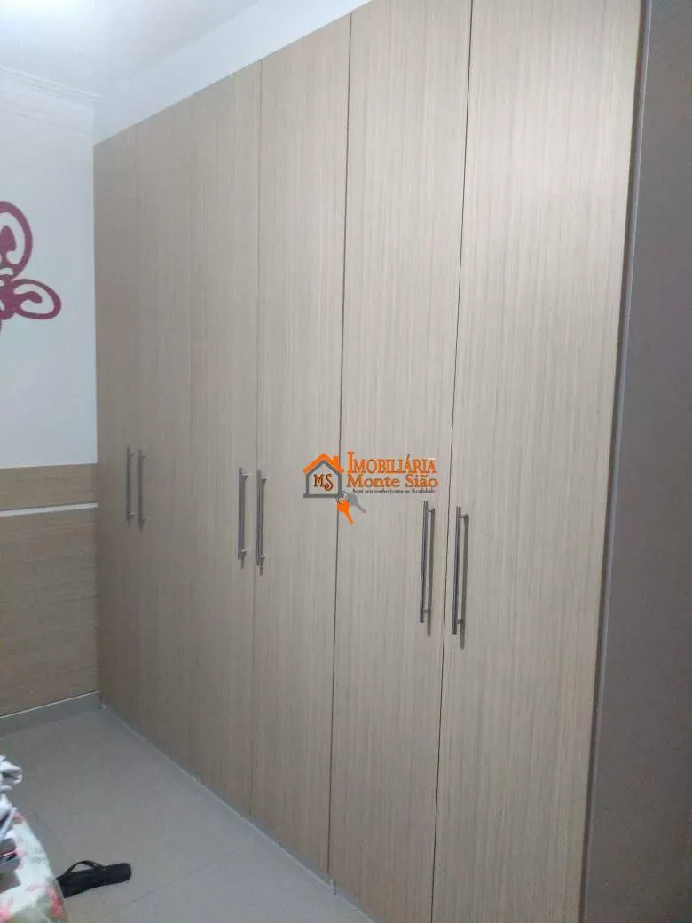 Imagem Sobrado com 3 dormitórios à venda, 123 m² por R$ 689.000,00 - Parque Flamengo - Guarulhos/SP