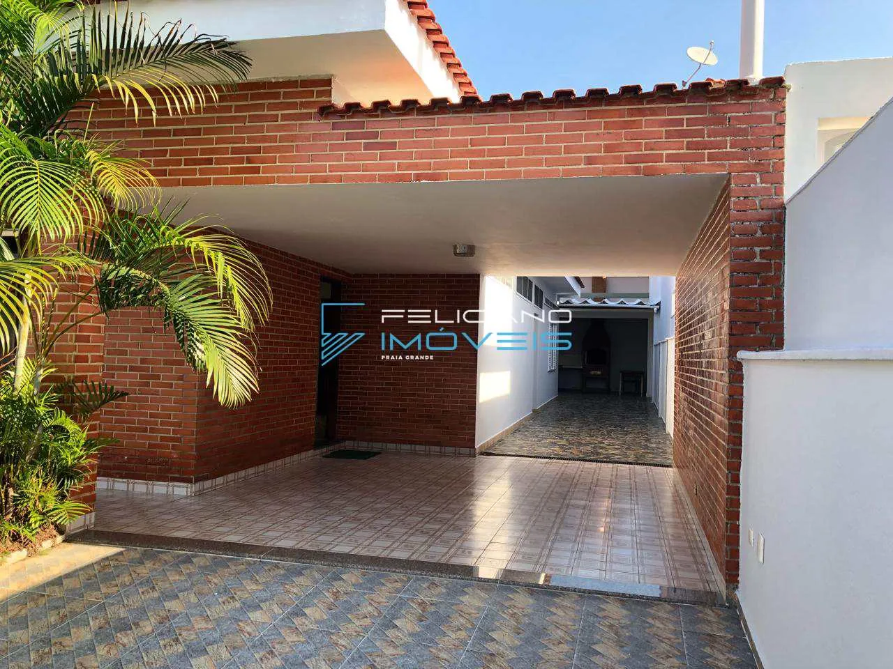 Imagem Casa com 5 quartos, Flórida, Praia Grande - R$ 951 mil, Cod: 5604