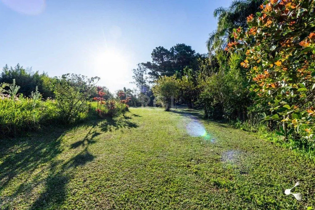 Imagem Terreno para Venda - 0m², 0 dormitórios, Lomba do Pinheiro