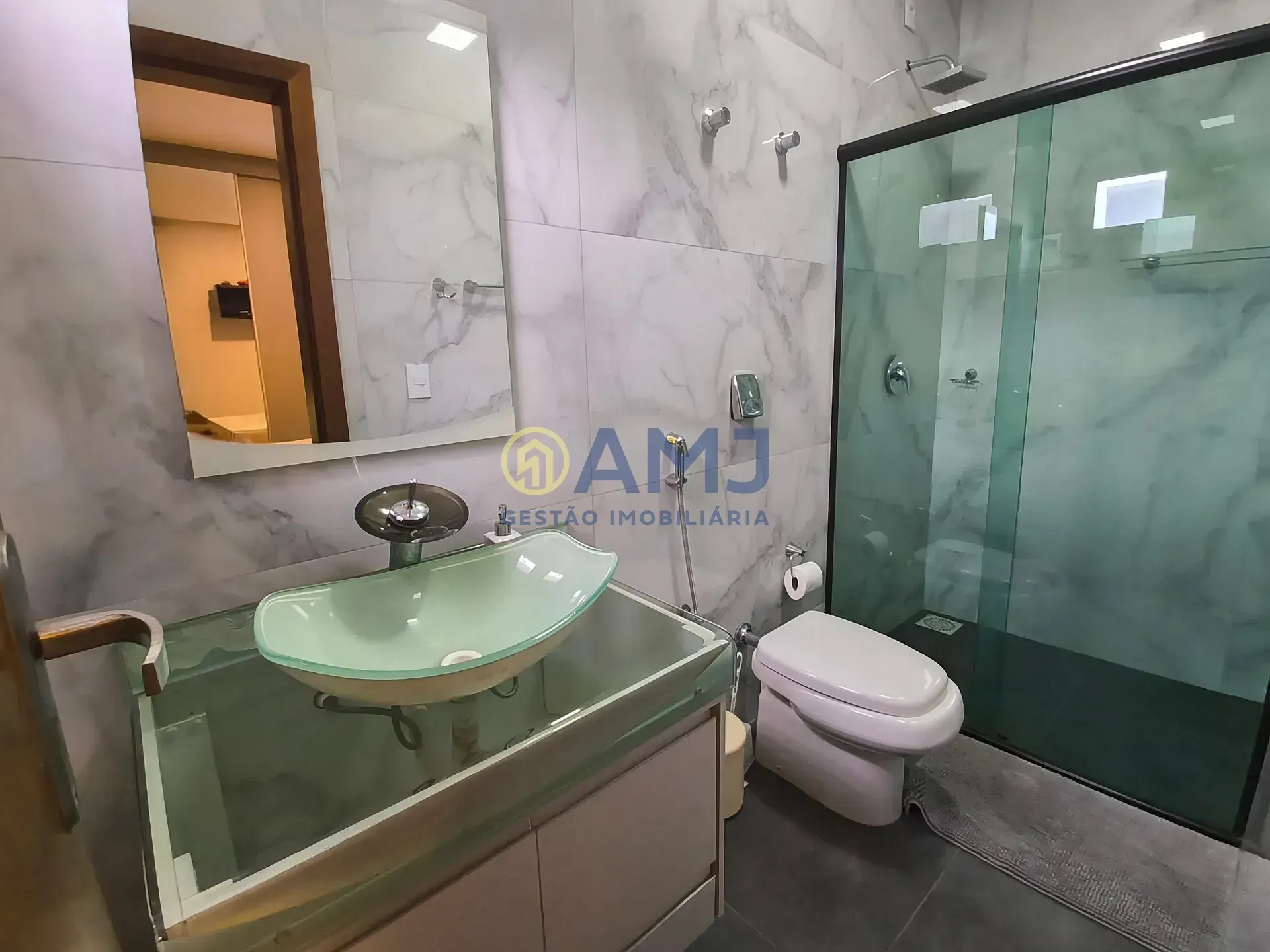 Imagem Sobrado à venda no Residencial Goiânia Golfe Clube- Portal do Sol Green