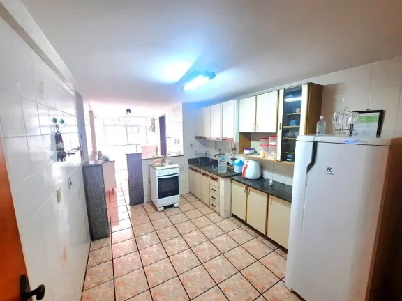 Imagem Apartamento Para Alugar Temporada Edifício Humberto Avenida Praiana Praia do Morro Guarapari Ótima Localização bem no Centro da Orla da Praia e a Pou