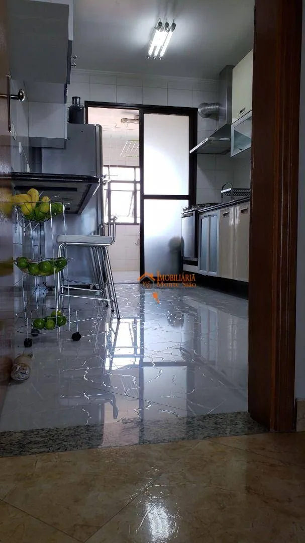 Imagem Apartamento com 3 dormitórios à venda, 145 m² por R$ 950.000,00 - Vila Milton - Guarulhos/SP