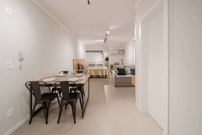 Imagem Flat/Loft/Estúdio com 1 quarto, Anita Garibaldi - Joinville