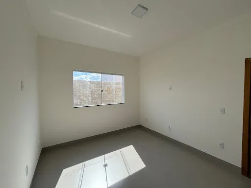 Imagem Casa com 3 dormitórios à venda, 76 m² por R$ 340.000,00 - Residencial Barreiro - Patos de Minas/MG