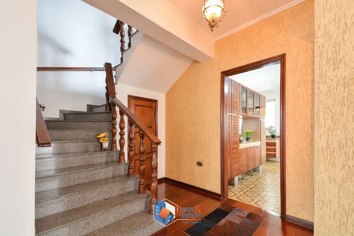 Imagem Casa para venda em Bosque da Saúde com 3 quartos, sendo 1 suíte, 349m²