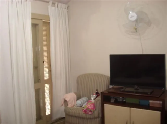 Imagem Casa para Venda - 238m², 4 dormitórios, sendo 1 suites, 2 vagas - Medianeira