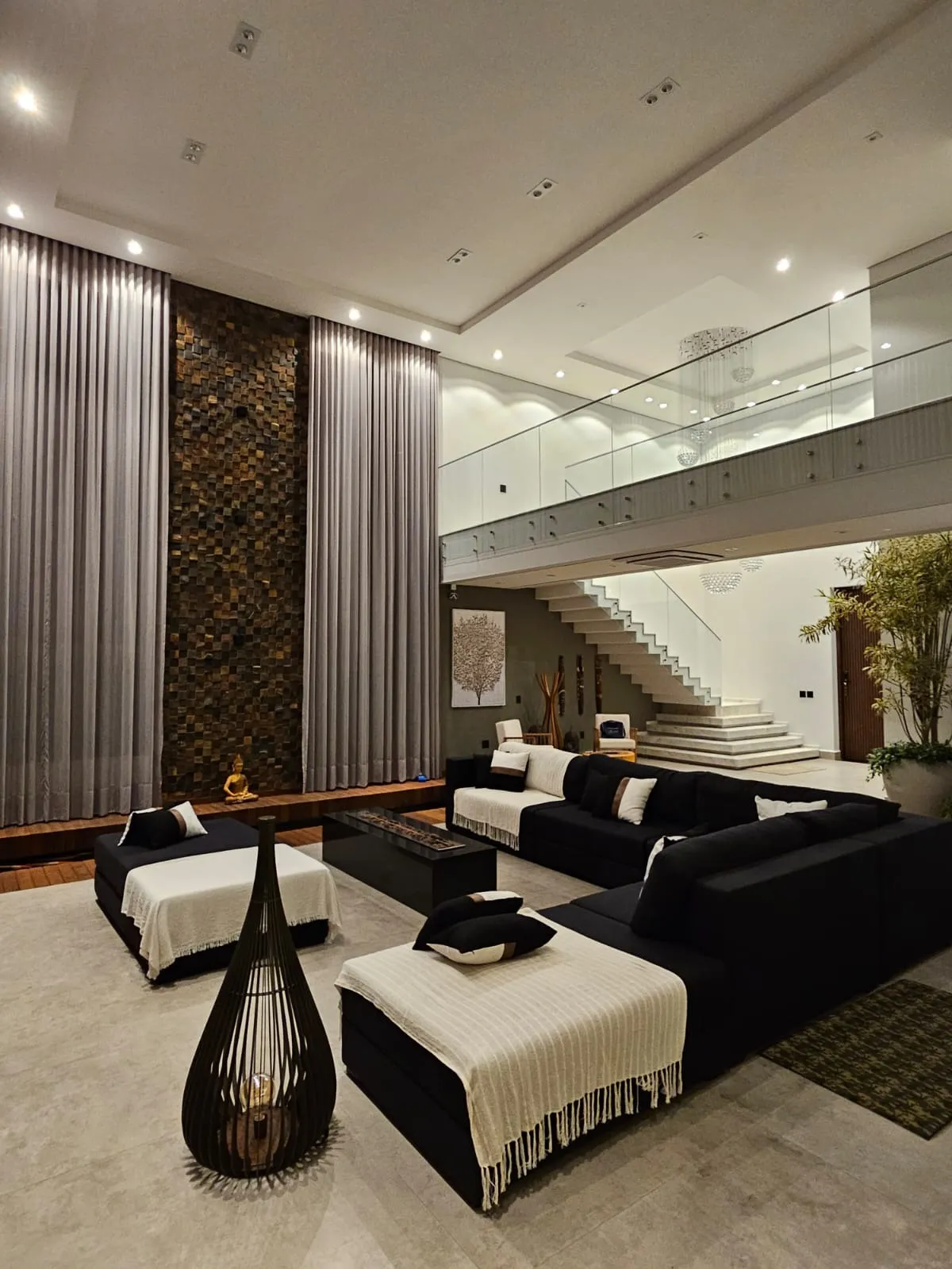 Imagem Sobrado mobiliado e decorada de 787m², Localizado no Residencial Saint Patrick em Sorocaba/SP!