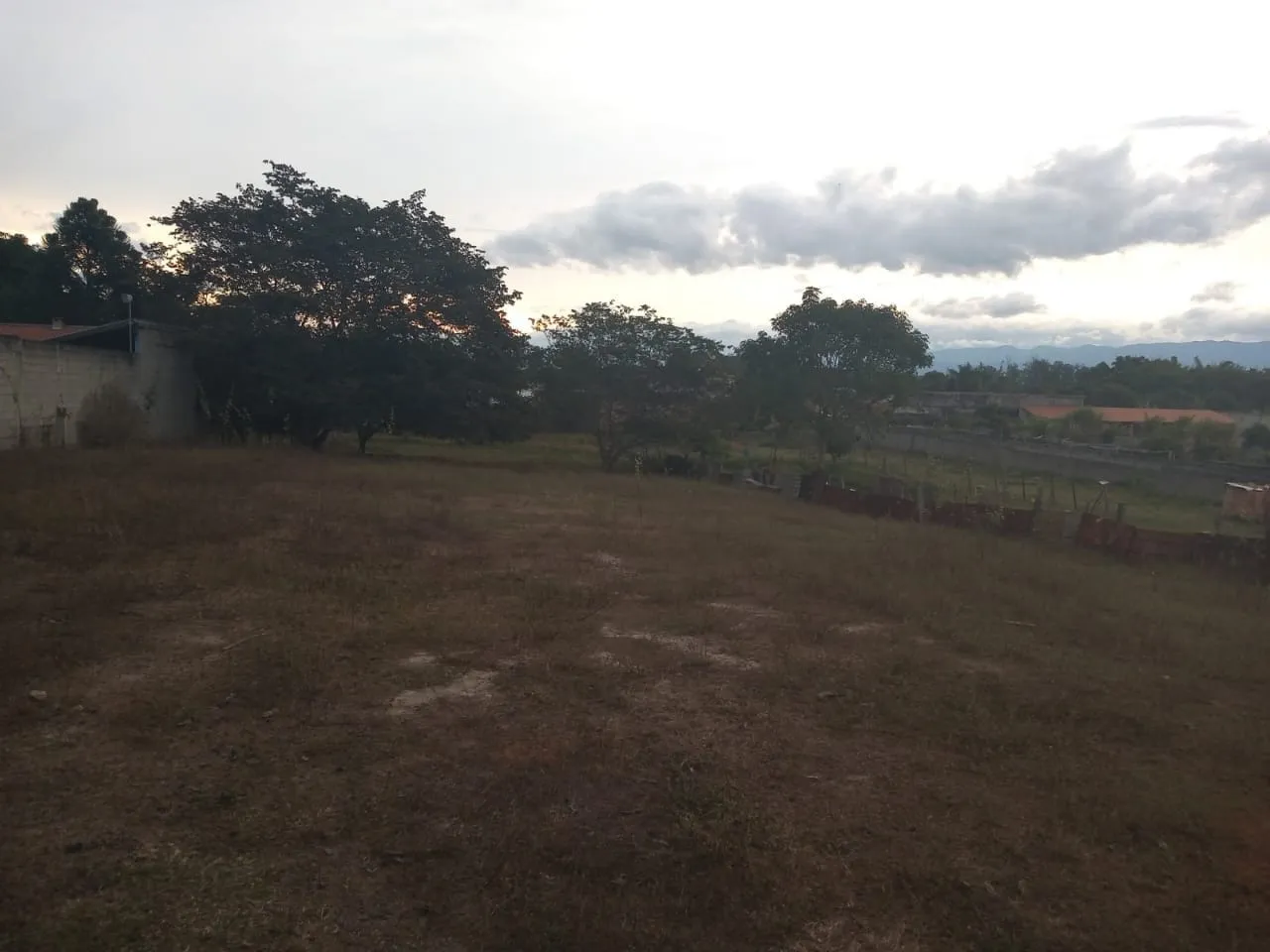 Imagem Terreno à venda 3100M², Pedro Leme, Roseira - SP