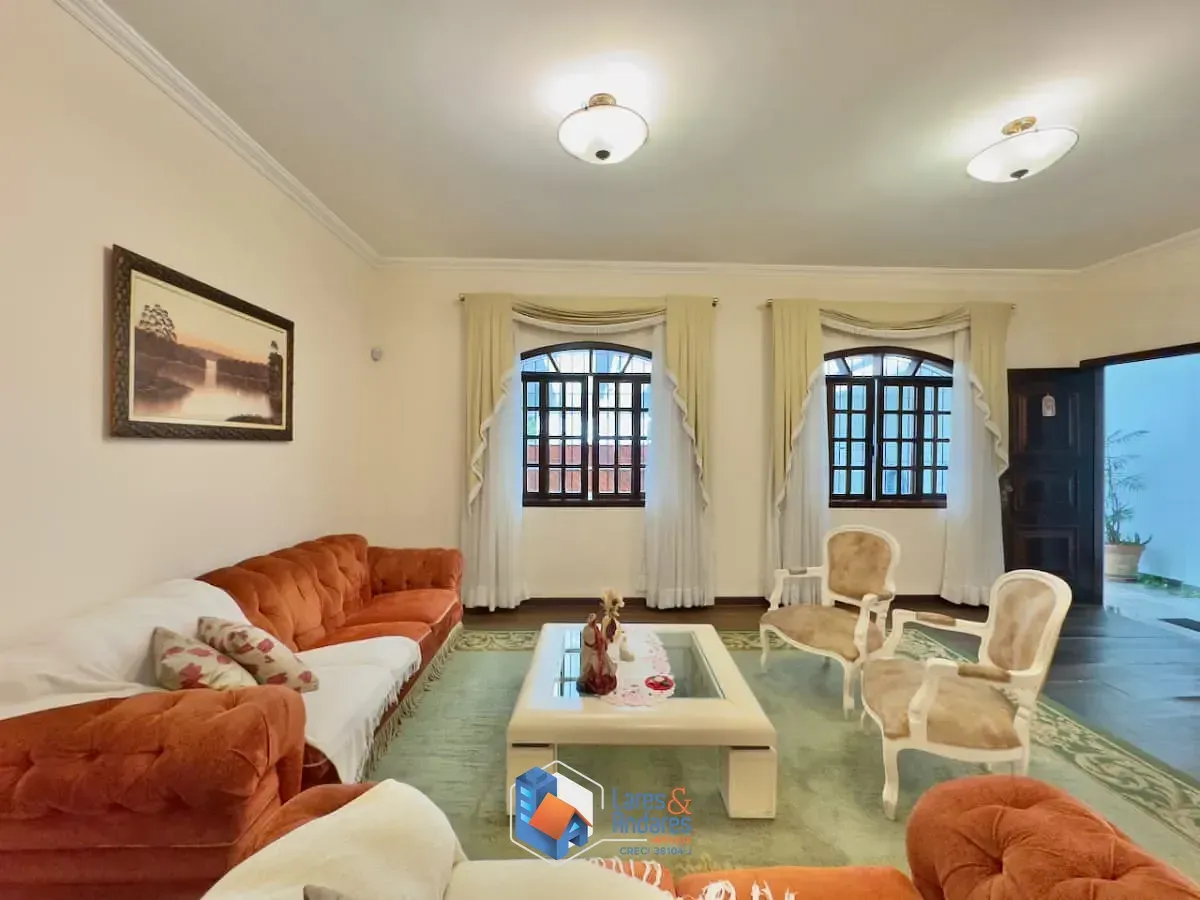 Imagem Sobrado para venda em Vila Constançia com 3 quartos, sendo 1 suíte, 300m²