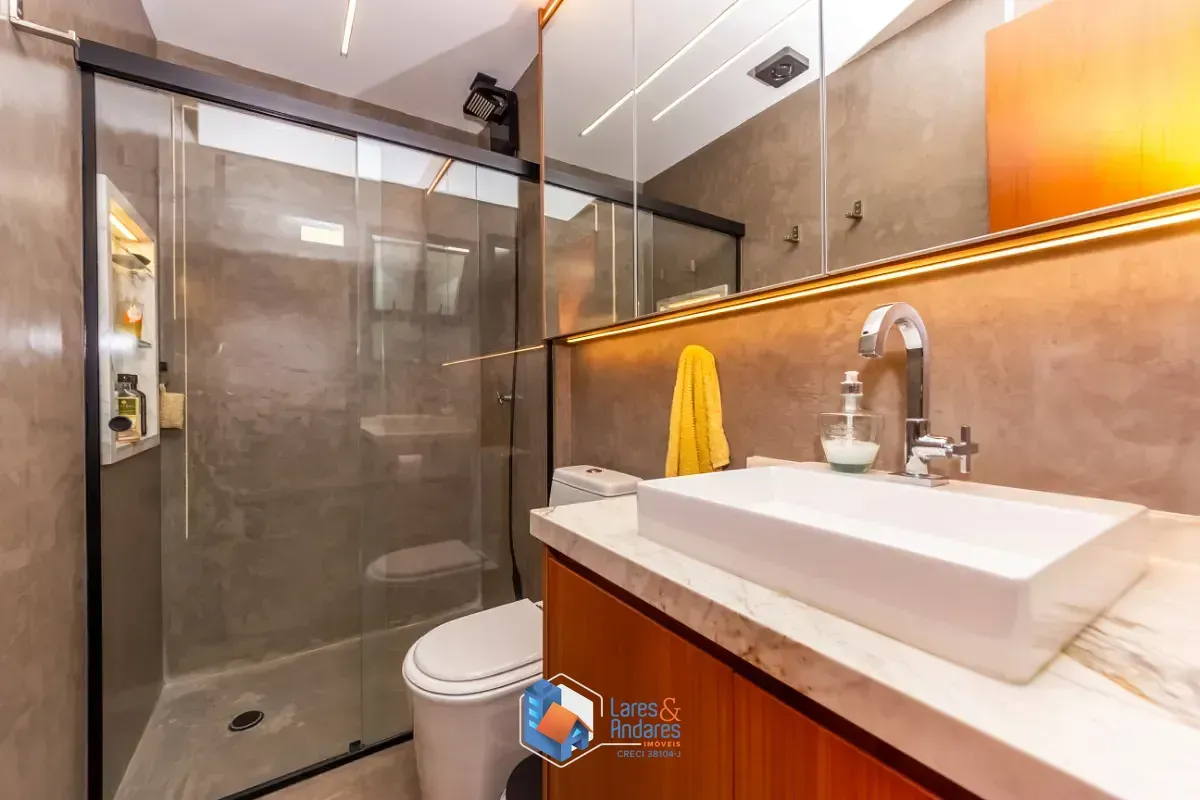 Imagem Sobrado para venda em Vila Mazzei com 3 quartos, 164m²