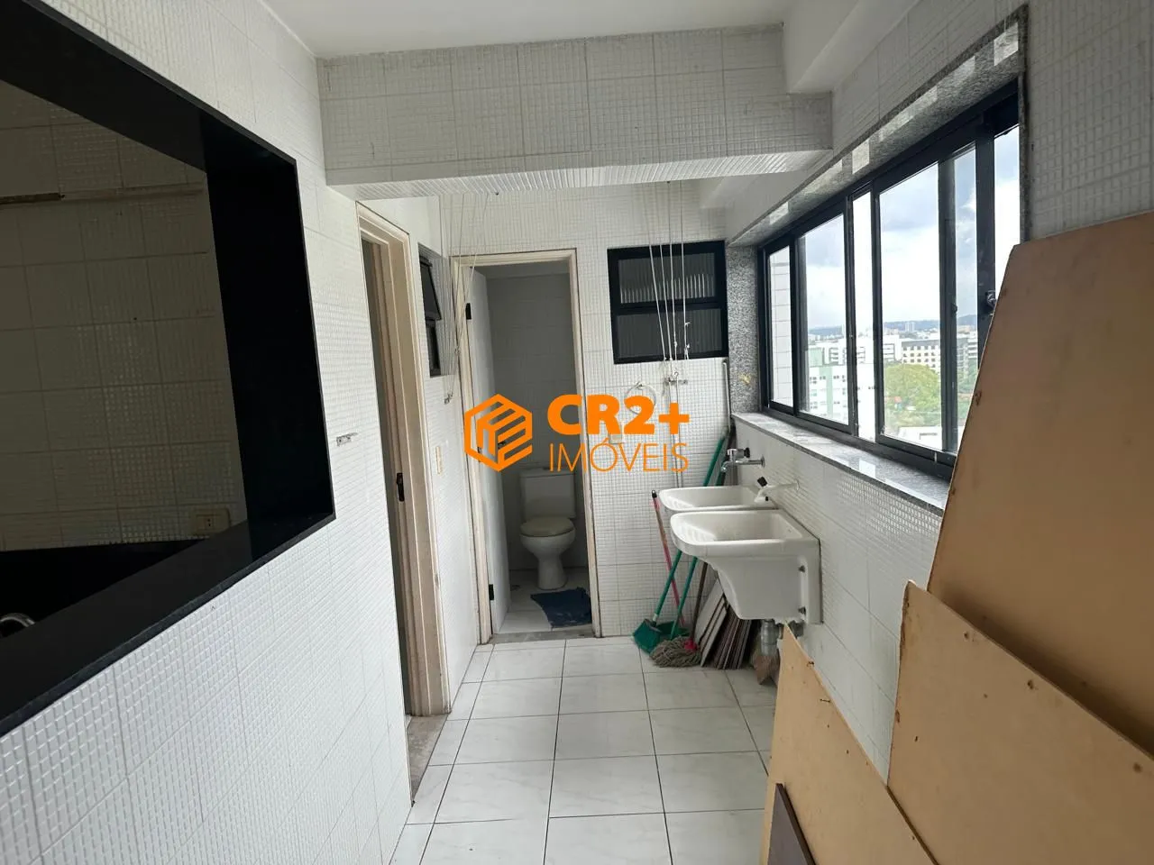 Imagem Vendo apartamento de 242 m2 na zona norte com 4 quartos e 3 vagas cobertas