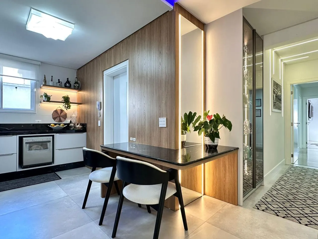 Imagem Apartamento à venda com 140m2 por R$ 2.600.000,00
