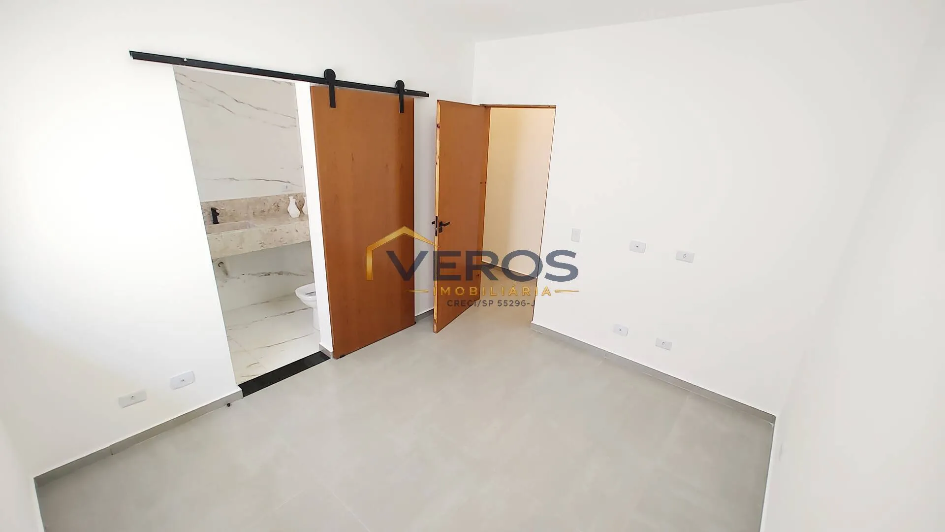 Imagem Casa a venda em Caraguatatuba Térrea com 3 suítes Jd Gaivotas