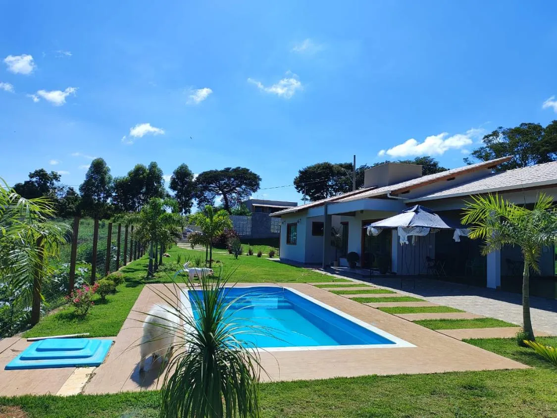 Imagem CHÁCARA À VENDA EM PIRACEMA - MG Área do Terreno: 1.000 m²