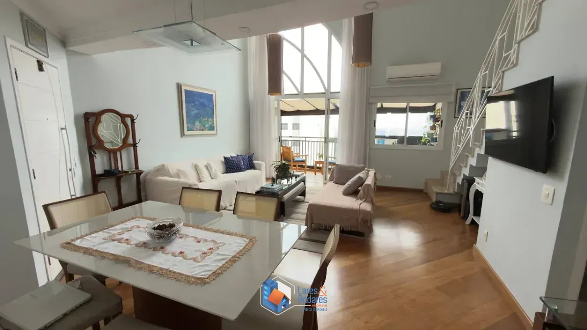 Imagem Duplex para venda em Saúde com 4 quartos, sendo 4 suítes, 188m²