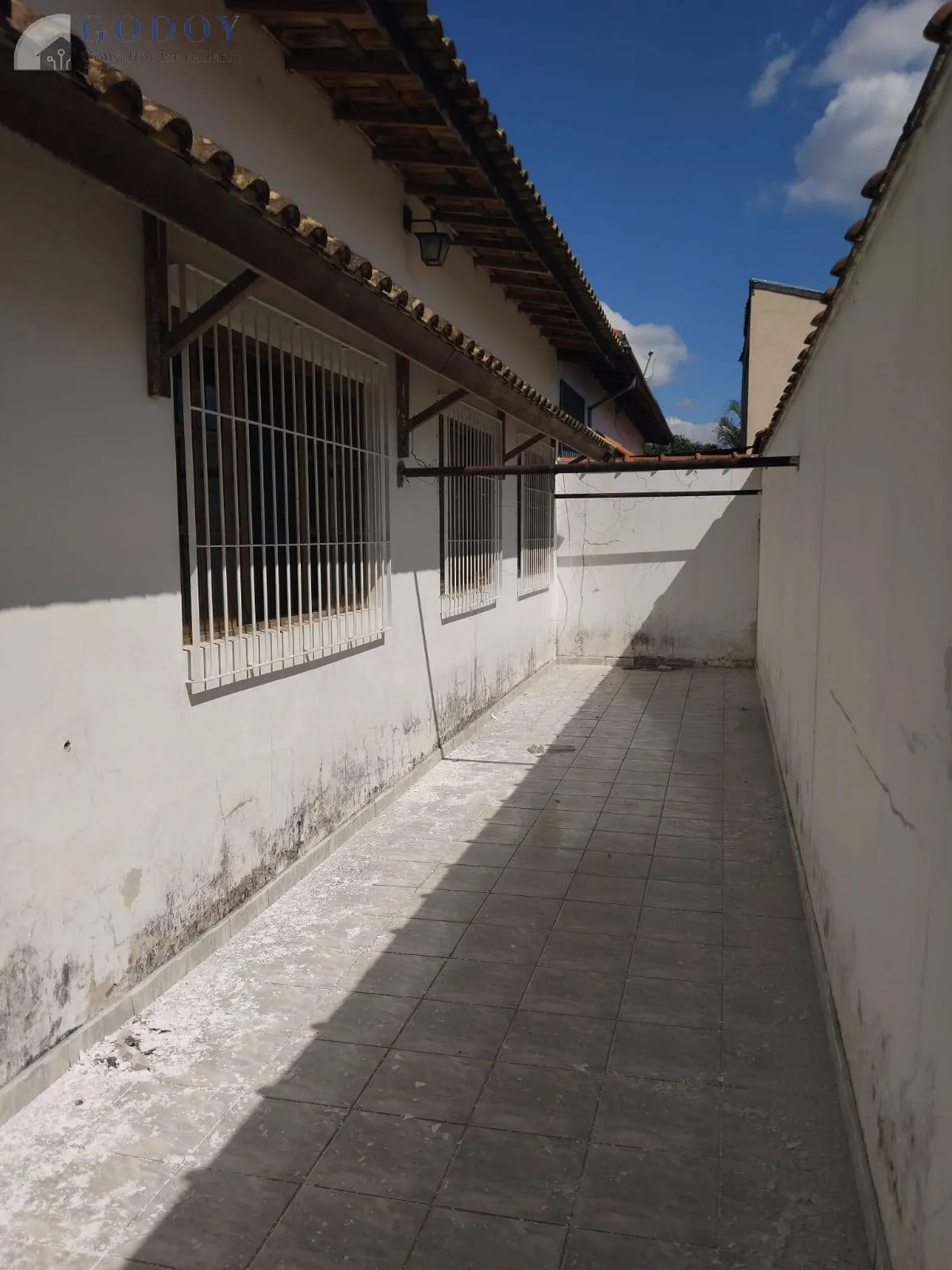 Imagem Excelente Oportunidade no Campo Belo - Casa com Terreno Amplo