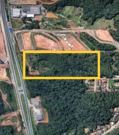 Imagem Vendo Area de Frente para BR 101 em Joinville