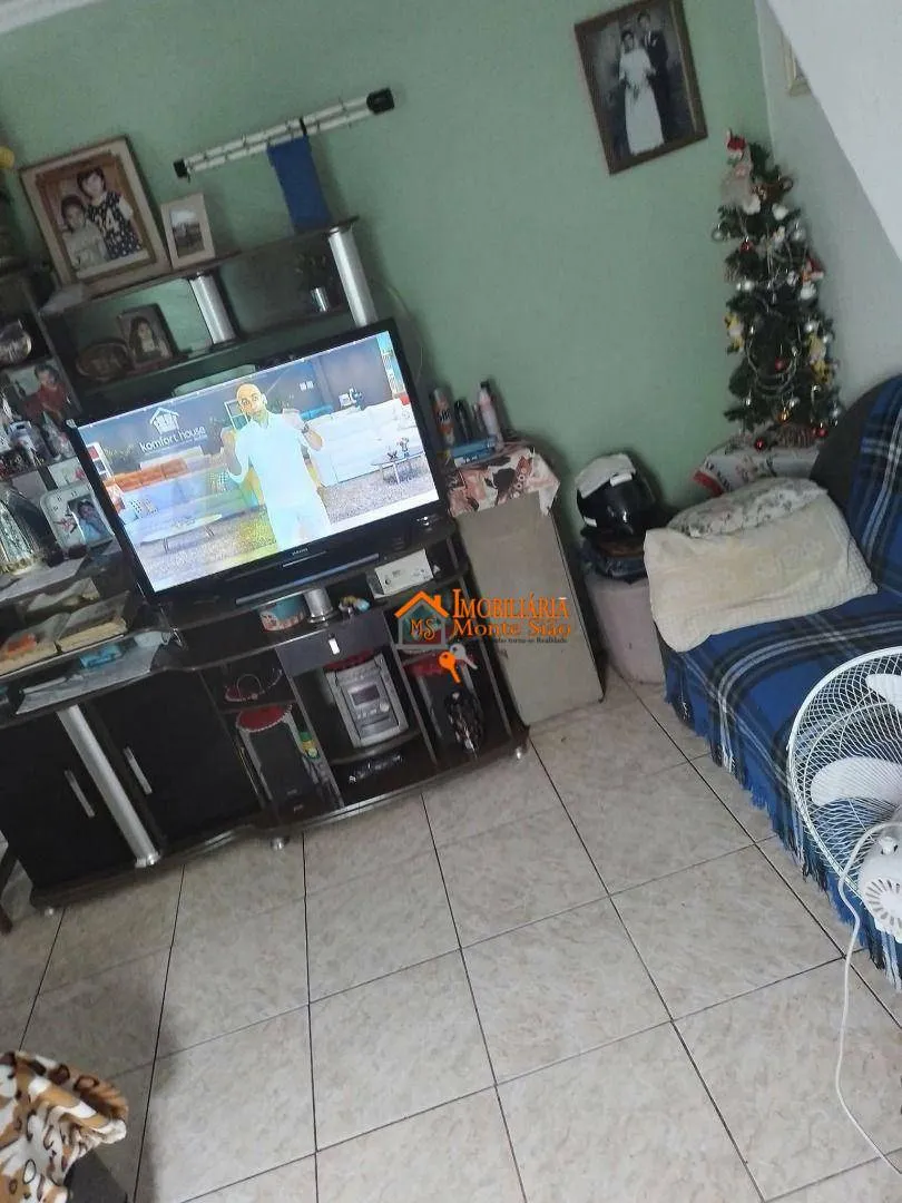 Imagem Sobrado com 3 dormitórios à venda, 210 m² por R$ 270.000 - Morros - Guarulhos/SP