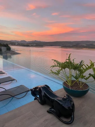 Imagem Casa em Escarpas do Lago, marina, 8 suites, 3 spa, elevador, sala de pilates, skypoll, cinematográfica