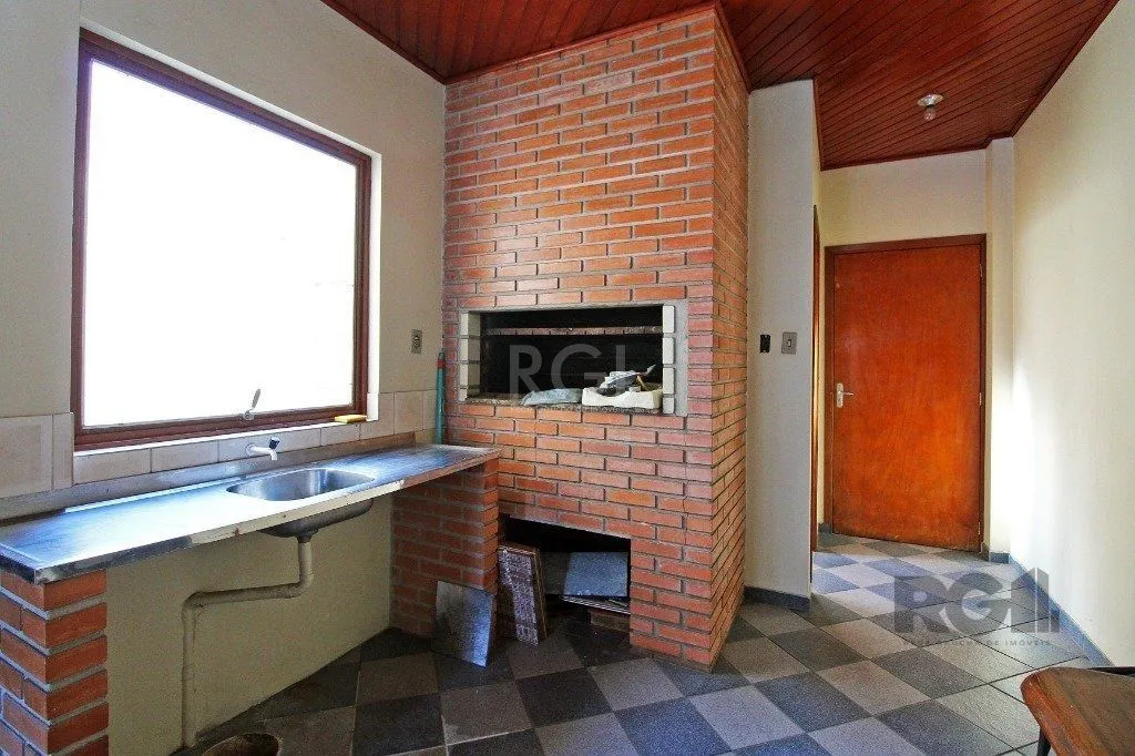 Imagem prédio comercial, com 03 andares, loja térrea, mais 04 salas.