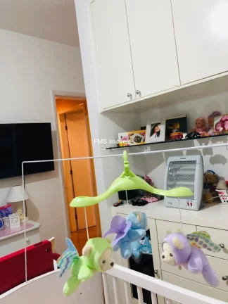 Imagem Apartamento à venda na Vila Andrade, São Paulo-SP: 3 quartos, 1 suíte, 3 salas, 3 banheiros, 2 vagas e 200m² de área.