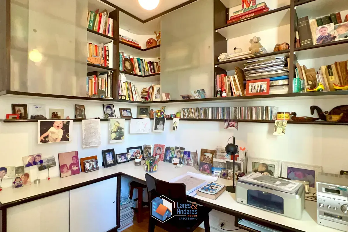 Imagem Apartamento para venda em Pinheiros com 3 quartos, sendo 1 suíte, 80m²