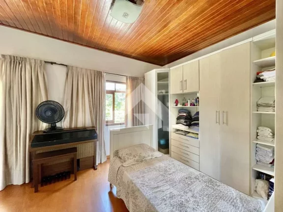 Imagem Casa de Condomínio em Granja Carneiro Viana - Cotia