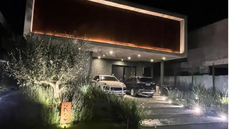 Imagem Casa em Condomínio de Luxo em Eldorado do Sul