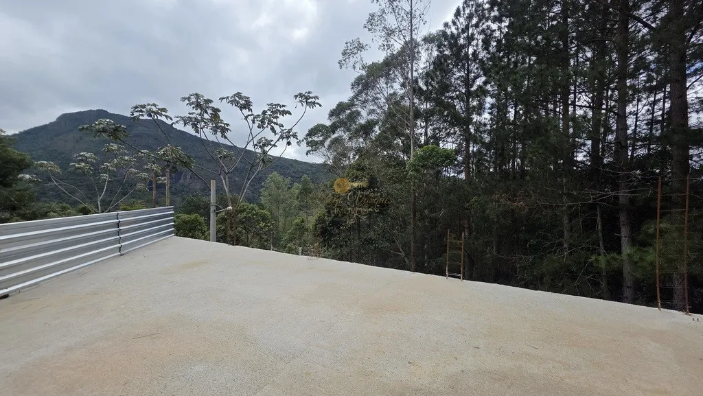 Imagem Casa em Condomínio para Venda em Teresópolis / RJ no bairro Posse