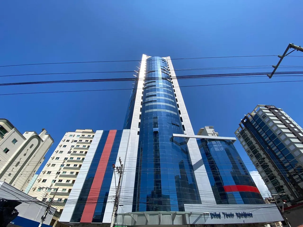 Foto do imóvel Apartamento com vista para o mar à venda com 229m2 por R$ 5.900.000,00
