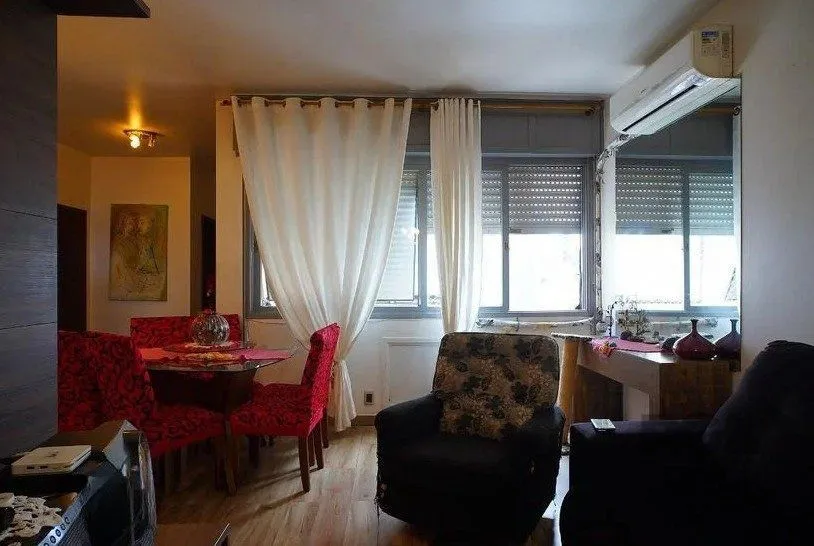 Imagem Apartamento 91m² - 3 dormitórios e 2 vagas no bairro Petrópolis