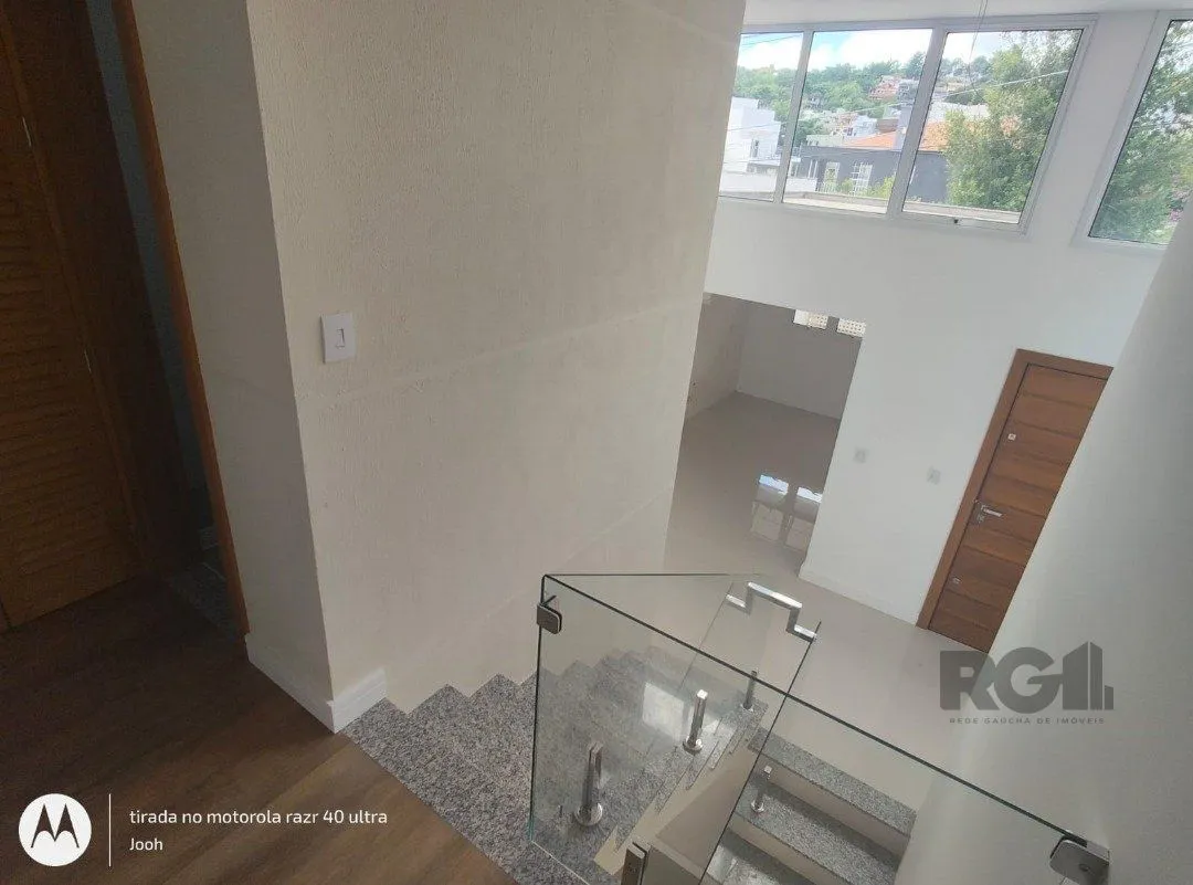 Imagem Casa em Condomínio fechado com 3 dormitórios no bairro Vila Nova em Porto Alegre, RS