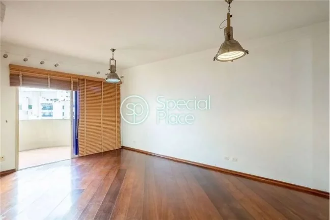 Imagem Ótima cobertura em Moema Pássaros com vista livre! - Área: 287,00m² Piso inferior: Hall de entra...
