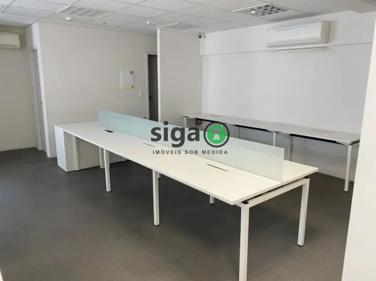 Imagem Conjunto Comercial de 150m² à Venda - Andar Alto, Moderno e Pronto para Uso !
