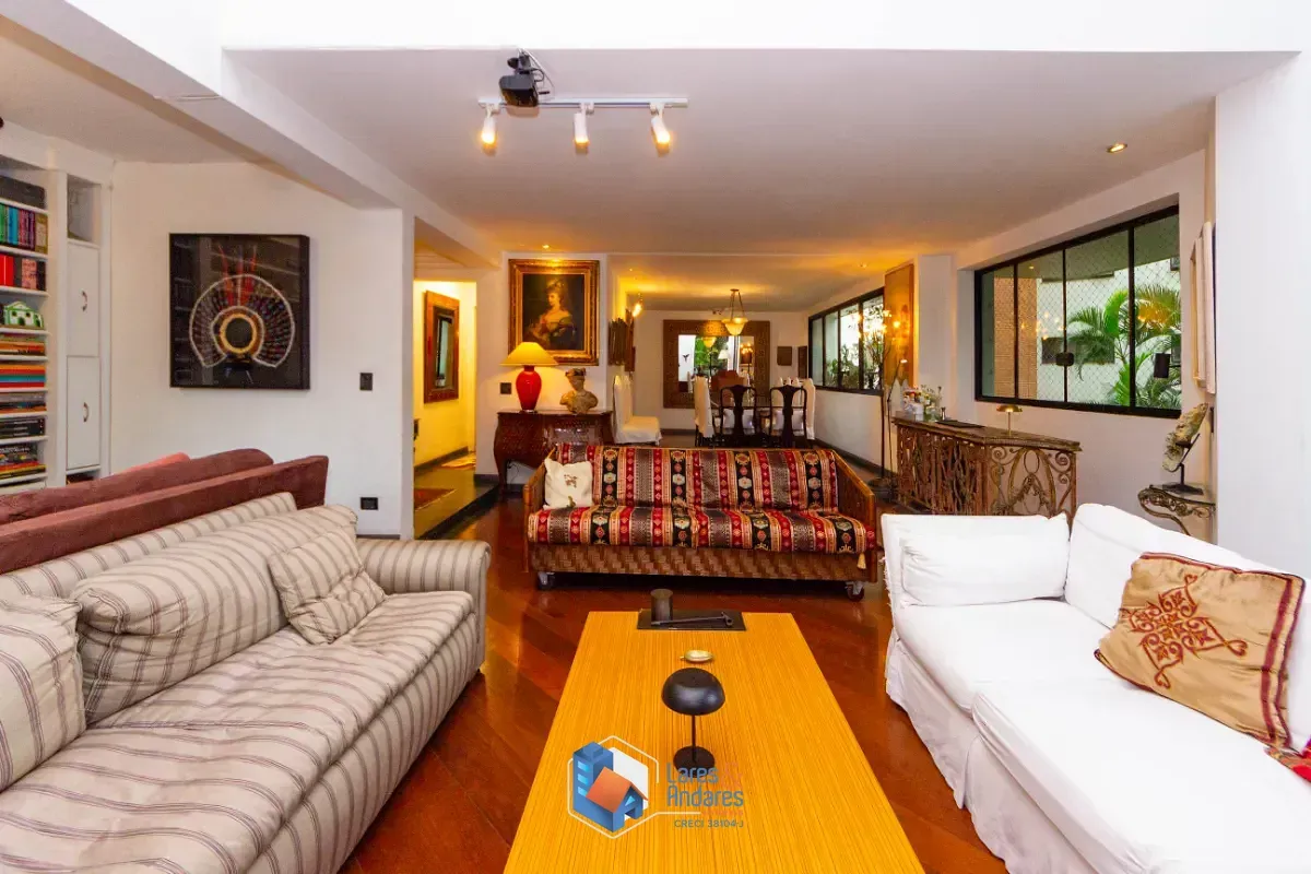 Imagem Duplex para venda em Campo Belo com 4 quartos, sendo 4 suítes, 254m²