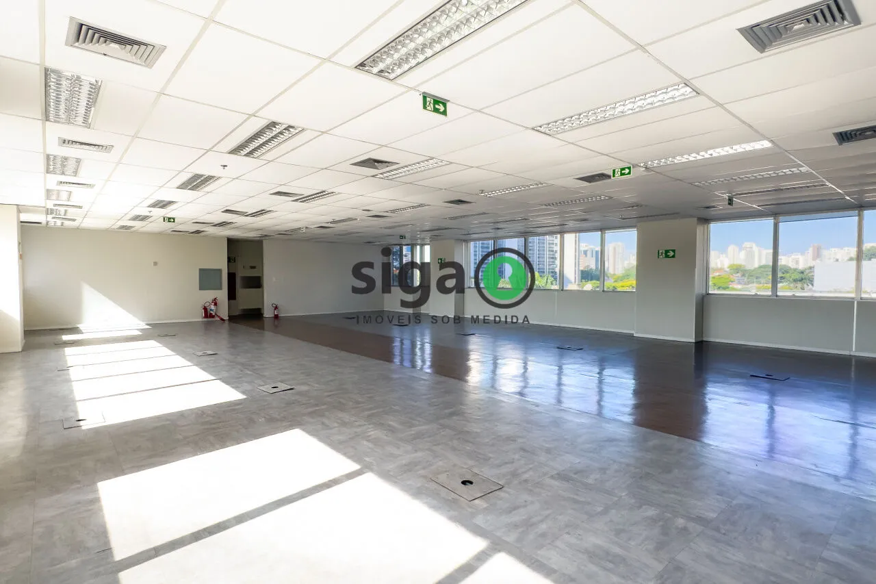 Imagem Sala Comercial e 6 banheiros para Locação, 457 m² por R$ 25.000