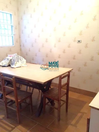 Imagem CASA COM TERRENO DE 250M² À POUCOS PASSOS DA ORLA (COM LAJE)!