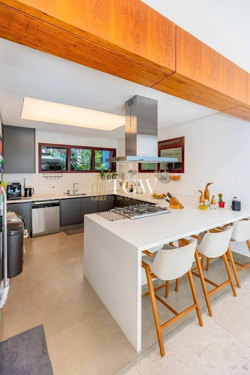 Foto do imóvel: Casa em Condomínio de Alto Padrão à Venda no Campo Belo | 3 Dorms, 2 Suítes | 536 m² | 4 Vagas | São Paulo/SP em Jardim Petrópolis