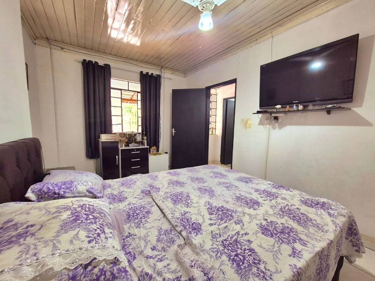 Imagem Casa Térrea na Região Central de Roseira com Espaço Comercial, Quintal Amplo, Piscina e Churrasqueira à Venda