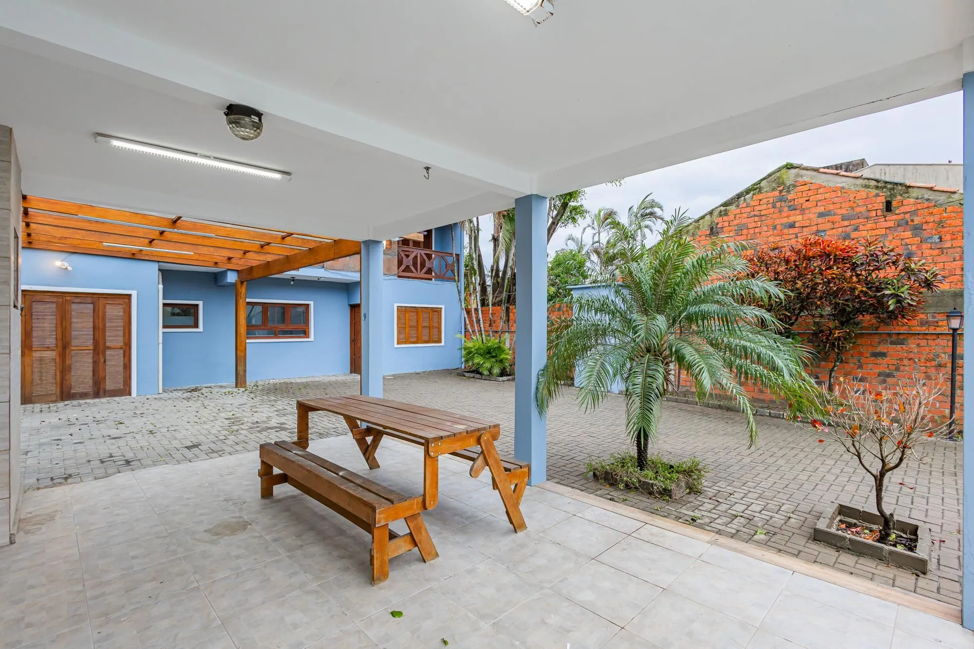 Imagem Casa 4 quartos/suite/banheira/piscina/Canoas