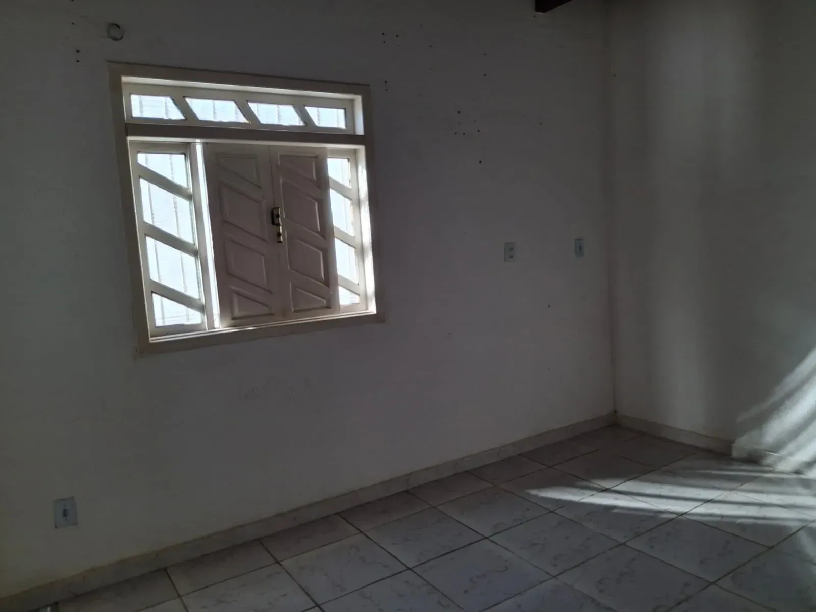 Imagem Casa com 4 Quartos à Venda, 200 metros em Marambaia - Belém