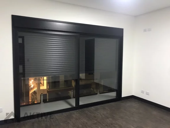Imagem Casa de Condomínio em Suru - Santana de Parnaíba, SP